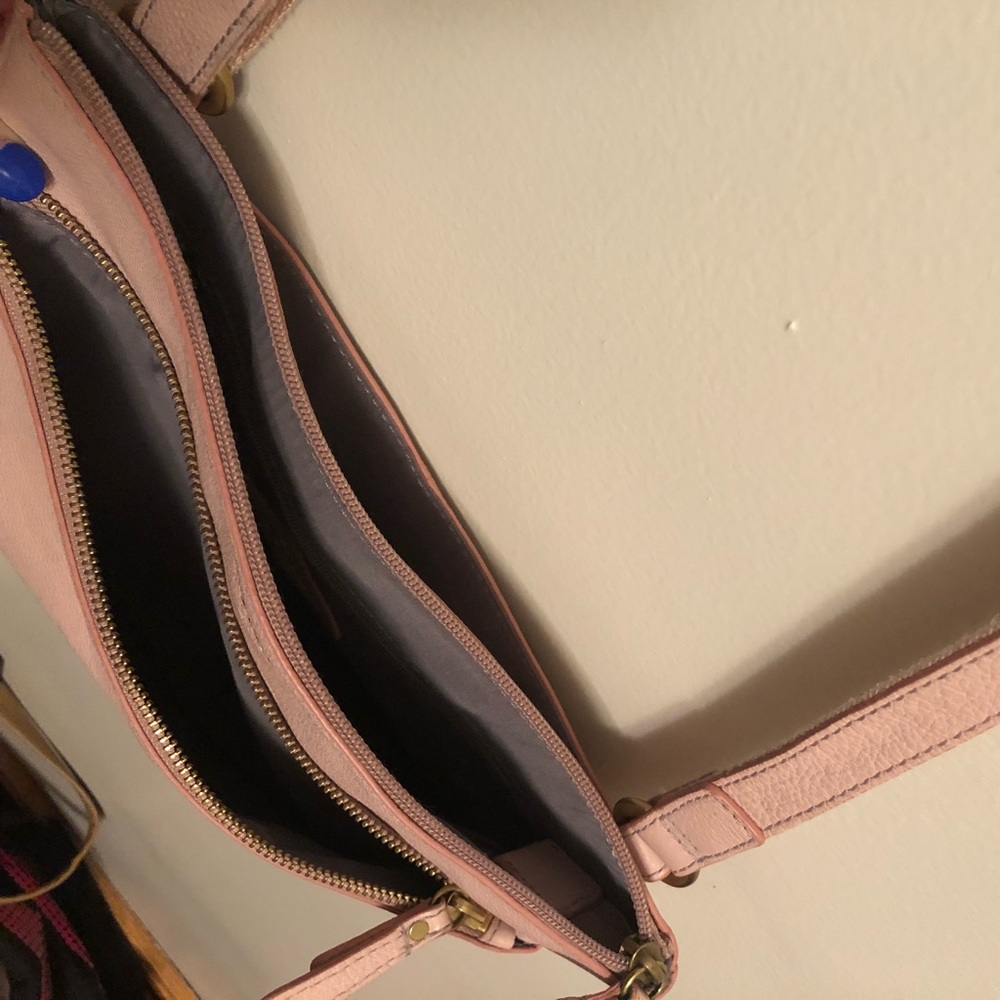 Vintage Fossil Leather Crossbody Bag - Picture 7 of 7